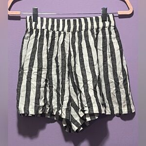NWT Habitual Linen Blend Pull On Shorts in Grey Stripe - Size 16 (Kids)